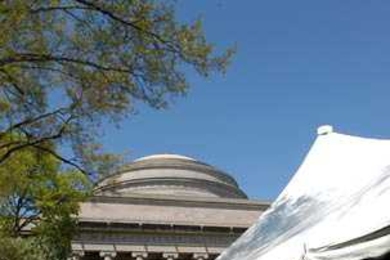 A perfect spring day brightens the scene on Killian Court, where MIT President Susan Hockfield will be inaugurated on May 6.