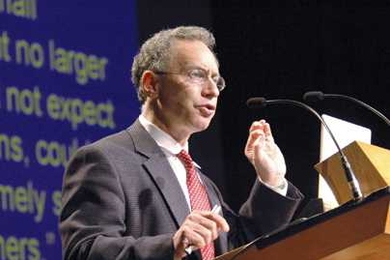 Robert Langer gives a talk on 'Cancer Drug Delivery' at Kresge Auditorium during a symposium on 'The New Science of Cancer Therapy' held Friday, June 24.