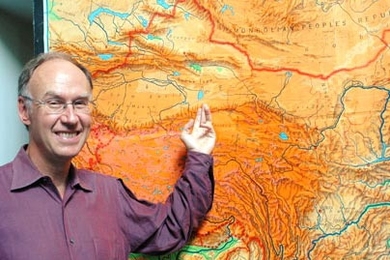 Peter Perdue, an MIT historian and expert in East Asian civilizations, has published a new book, "China Marches West: The Qing Conquest of Central Eurasia," which challenges the Eurocentric view of 18th century Asia.