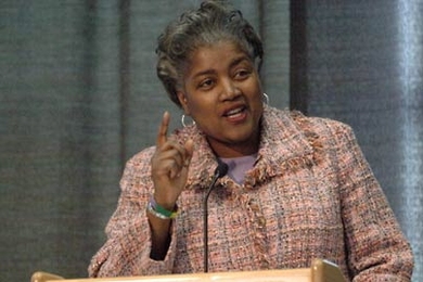 Keynote speaker Donna Brazile addresses the crowd in Walker Memorial on Thursday, Feb. 9.