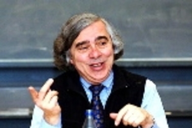 Professor Ernest J. Moniz, pictured at a talk he gave Friday, April 28, is the co-chair of the Energy Research Council. The other co-chair is Professor Robert C. Armstrong.