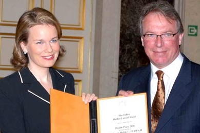 Princess Mathilde of Belgium presents the Interbrew-Baillet Latour Health Prize to MIT Professor Hidde Ploegh on Saturday, May 6.
