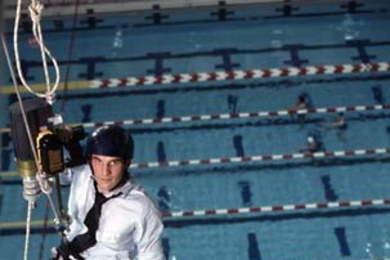 MIT graduate student Nathan Ball, who invented a device for rapidly scaling large heights, is this year's winner of the $30,000 Lemelson-MIT Student Prize.