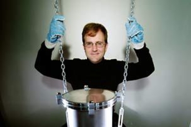 Eric Hudson and colleagues are trying to understand the secrets of high-temperature superconductivity by tracking individual atoms.