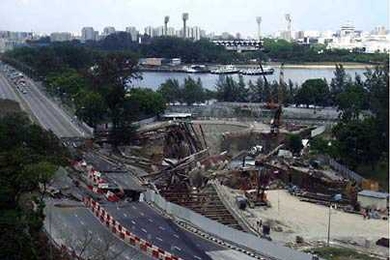 The scene following the April, 2004 collapse of a section of tunnel being built for the Circle Line in Singapore. MIT professor Andrew Whittle was part of a team charged with investigating the accident and determining its causes.