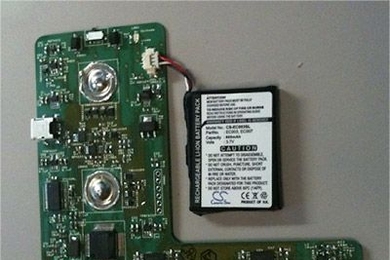 MIT engineers have designed this wearable ECG monitor that runs on very little power and could replace cumbersome devices now used to monitor heart patients.