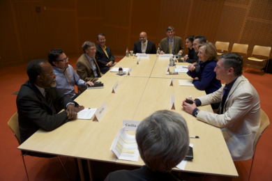 Bill Gates meets with MIT faculty prior to his talk in Kresge Auditorium to discuss issues related to global poverty, including how MIT's OpenCourseWare (OCW) can be shared more effectively with the world.