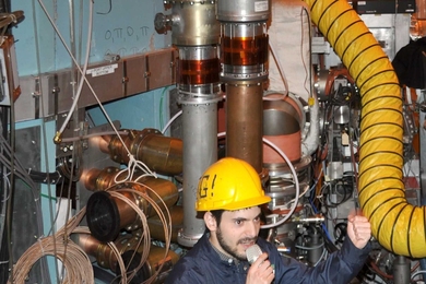 Graduate student Ted Golfinopoulos gave an animated tour of the Alcator C-Mod tokamak, assigning middle school students the roles of deuterium, tritium and magnetic fields to help them understand the fusion process.