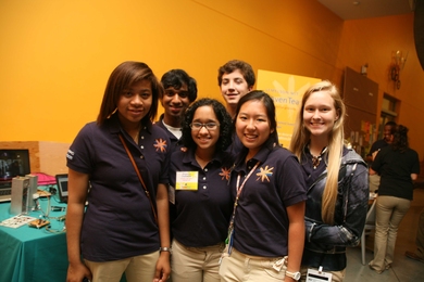 InvenTeams students presenting their invention at EurekaFest, an annual celebration of the inventive spirit. 