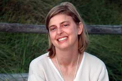 Anne Mayes ’86, former materials science professor