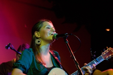 Vanessa Kafka, MBA 12, peforming at her CD release party in Boston.