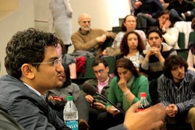 Prominent Egyptian pro-democracy activist Wael Ghonim addresses an audience at MIT on Monday, May 23.