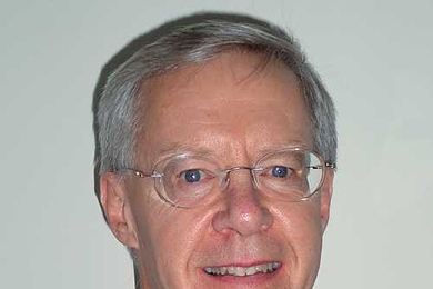 Stephen C. Graves, the Abraham J. Siegel Professor of Management Science and a professor of engineering systems and mechanical engineering, has been named interim director of the MIT Engineering Systems Division.