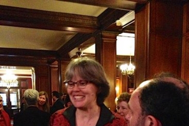 Amy Smith (center) talked with attendees at the April 23 ceremony.