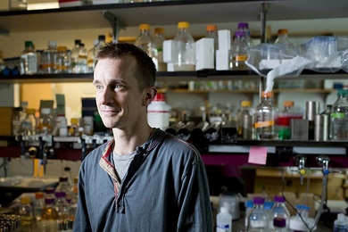 MIT biologist Michael Laub