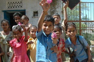 Children participating in a J-PAL education project in India.