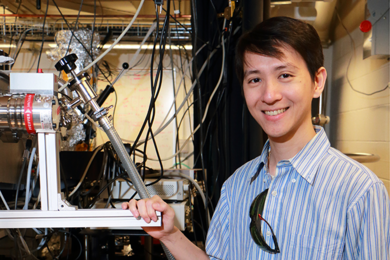 article material science MIT physics graduate student Edbert Sie works in the Gedik Lab to innovate optical control of electrons in monolayer materials — and possible new methods for information processing, such as valleytronics.