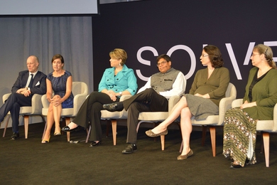 MIT Technology Review editor-in-chief and publisher Jason Pontin moderates a panel with semifinalists in the Solve: Learn crowdsourced ideas contest.