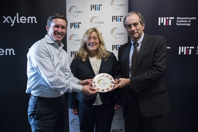 Left to right: Xylem CEO Patrick Decker, MIT Associate Provost Karen Gleason, and J-WAFS Director John Lienhard celebrate the signing of the J-WAFS Research Affiliate agreement.