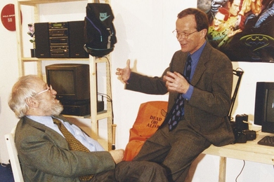 Seymour Papert (left) chats with LEGO Group owner Kjeld Kirk Kristiansen in 1998 when the Denmark-based company launched LEGO Mindstorms.