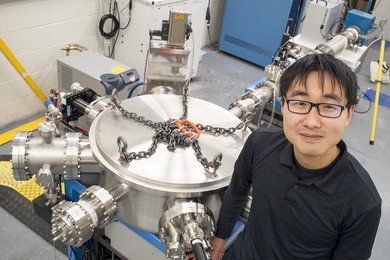 At MIT, Hong Sio can be found in the PSFC High-Energy-Density Physics (HEDP) accelerator facility, which develops and characterizes nuclear diagnostics for inertial fusion facilities across the country, including NIF and OMEGA. "The opportunity to be so deeply involved at these world-class facilities as a graduate student is nothing short of remarkable,” he says.
