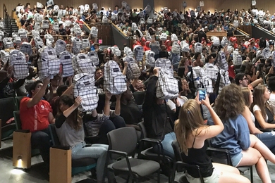 “We wanted to create a fabric that is as unique as you are,” Professor Yoel Fink explained to incoming freshman in a packed Kresge Auditorium. 