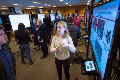 SuperUROP scholars, including EECS senior Emily Damato, discussed their research projects during an intensive Proposal Pitch session near the end of fall term. 