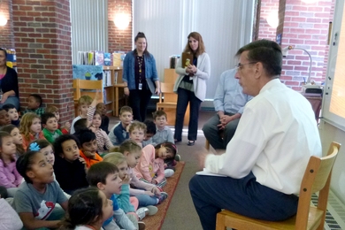 MIT FCU President and CEO Brian Ducharme delivers books to first graders at Morse Elementary School on behalf of the Credit Unions Kids at Heart team.