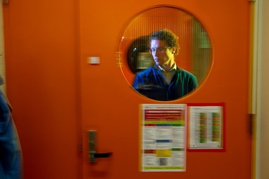 Jesse Hinricher, an MIT senior majoring in chemical engineering, has been conducting research focused on specialized batteries that could be plugged into the grid to provide renewable energy on demand.