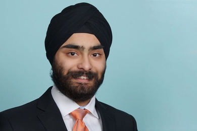 Mehtaab Sawnhey is a 2020 Churchill Scholar.