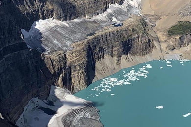 An MIT course called Reading Climate Through Media examines the media’s portrayal of global warming and the human stories that underlie this worldwide issue.