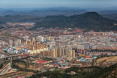 Using a novel methodology, MITEI researcher Joanna Moody and Associate Professor Jinhua Zhao uncovered patterns in the development trends and transportation policies of China’s 287 cities — including Fengcheng, shown here — that may help decision-makers learn from one another.