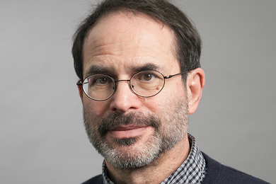 Headshot photo Ted Adelson