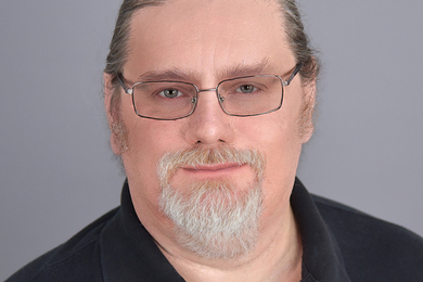 Headshot of Thomas Coveney