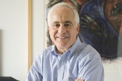 Portrait photo of Robert Cohen